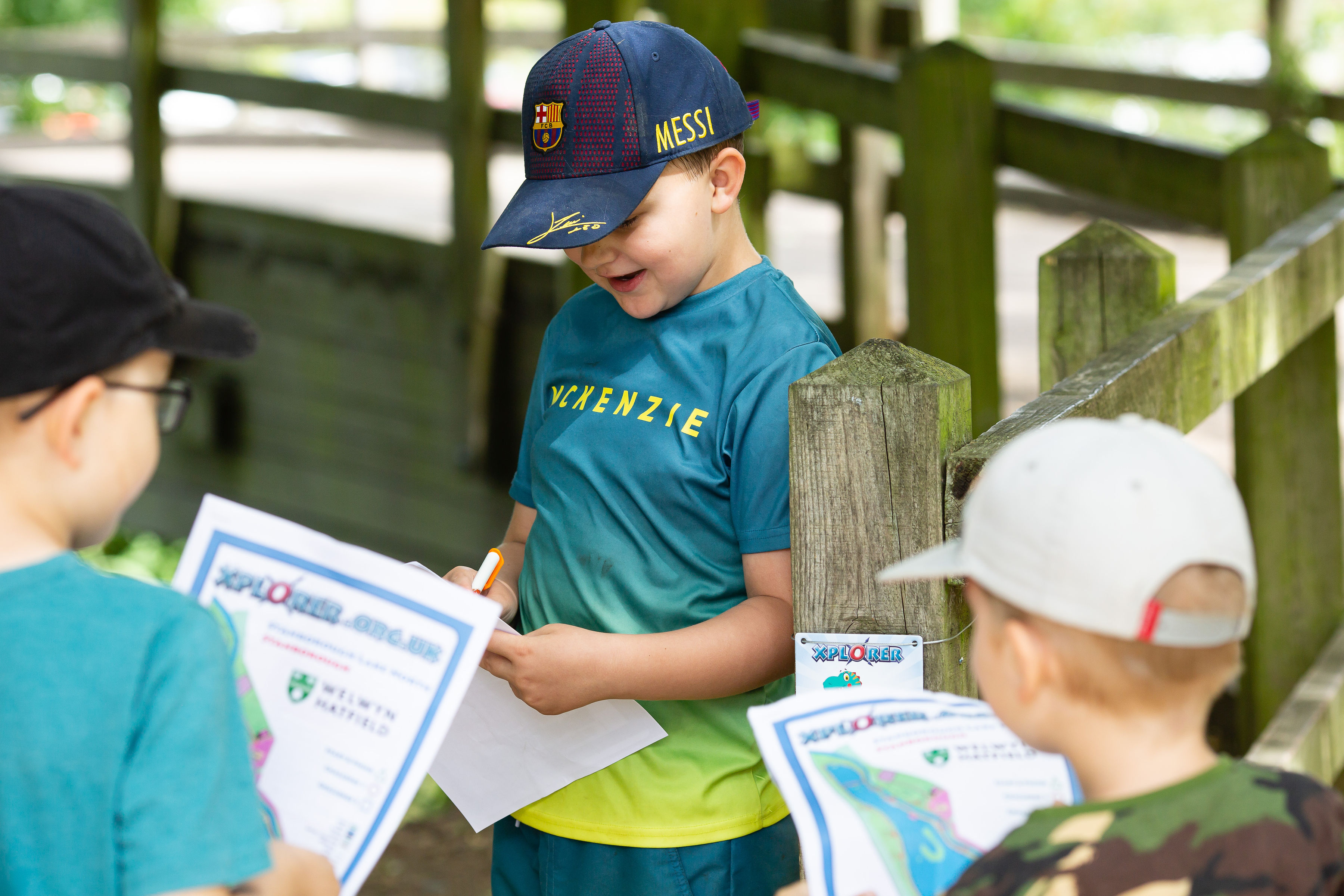 Children with xplorer maps