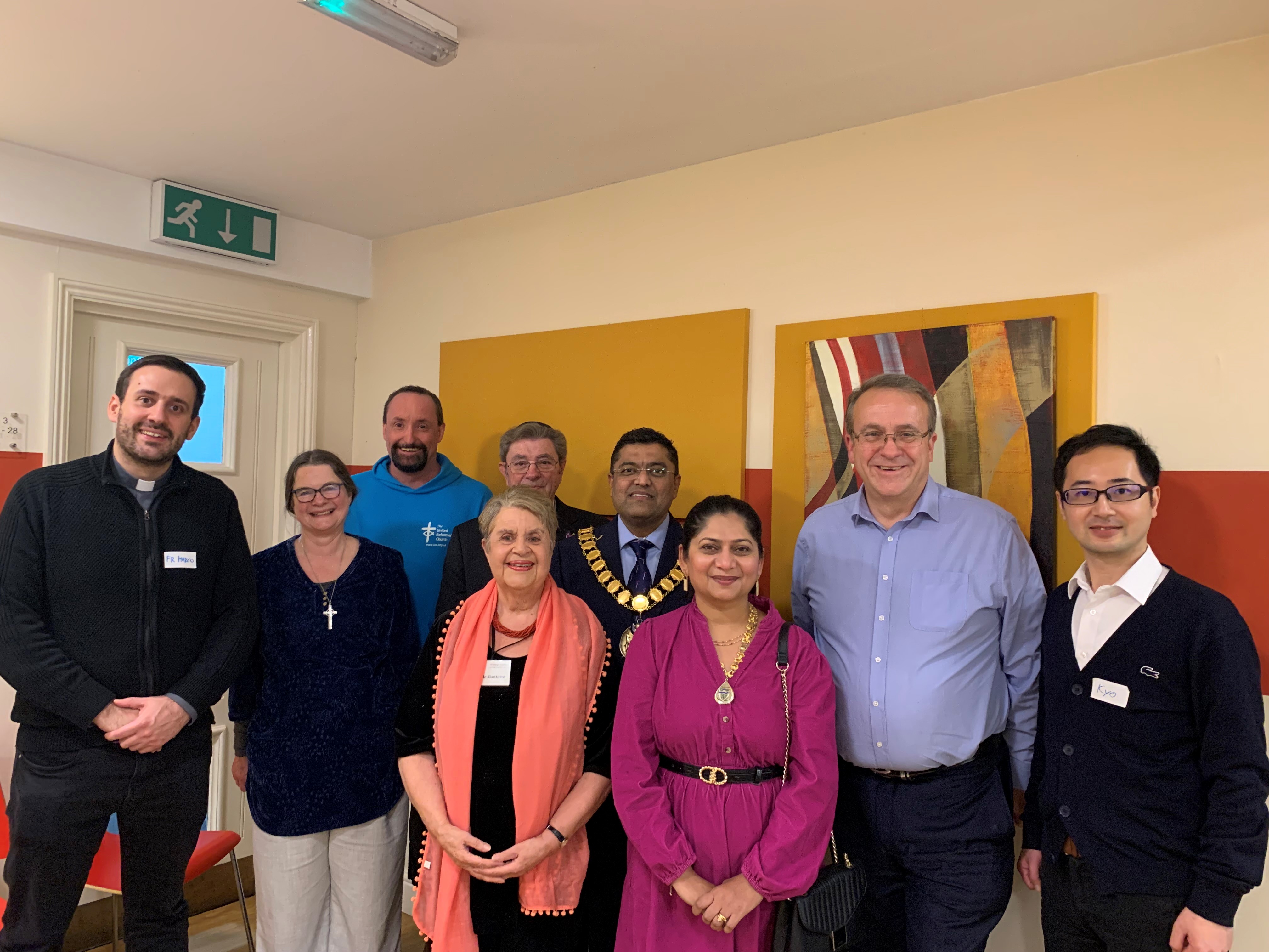 Welwyn hatfield mayor cllr pankit shah and whbc leader cllr paul zukowskyj attending a welwyn hatfield inter faith group meeting on 16 november 2023