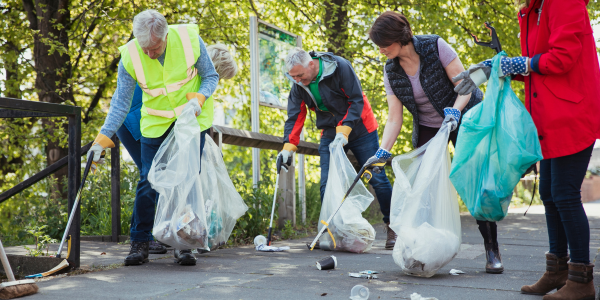 people litter picking